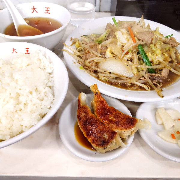 「日替り定食、餃子２個付き（￥550）」@つけ麺大王 蒲田店の写真