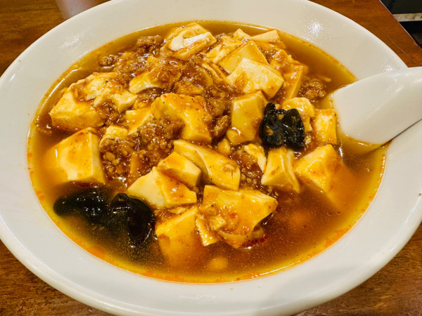 「マーボー麺【950円】」@三幸園 白山通り店の写真