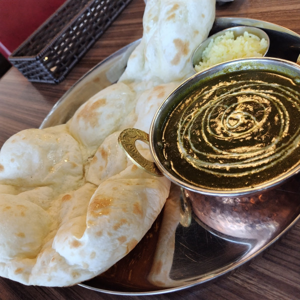「ほうれん草カレー1000円」@SUNRISE 大崎店の写真