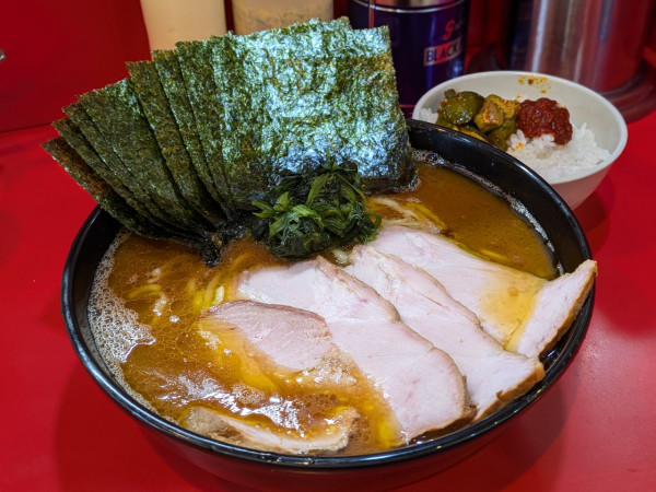 「チャーシュメン大、のり、ライス」@横濱家系ラーメン 野中家の写真
