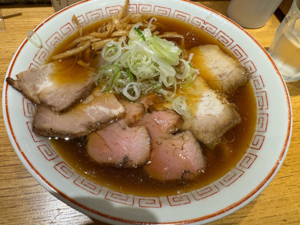 「肉そば　1020」@超多加水自家製手揉み麺 きたかた食堂の写真