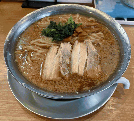 「背脂中華」@磨きの町のラーメン屋 味我駆の写真
