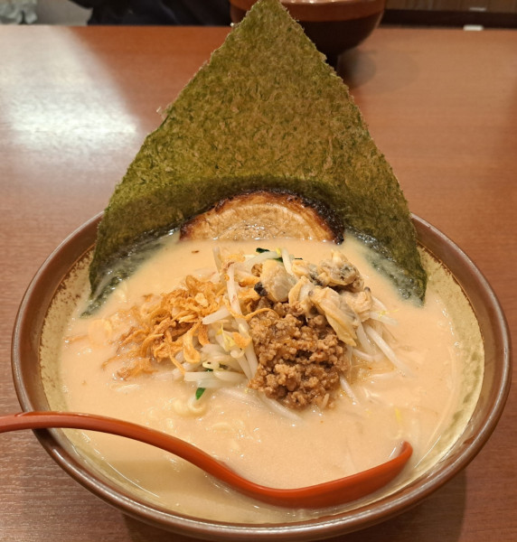 「江戸前味噌　味噌炙りチャーシュー麺1050円」@麺場 田所商店 イオンモール盛岡店の写真