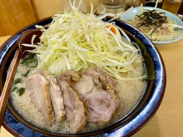 「定番 中  ネギダブル」@ラーメン青木亭 戸田店の写真