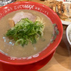 餃子定食＋こってりMAX変更