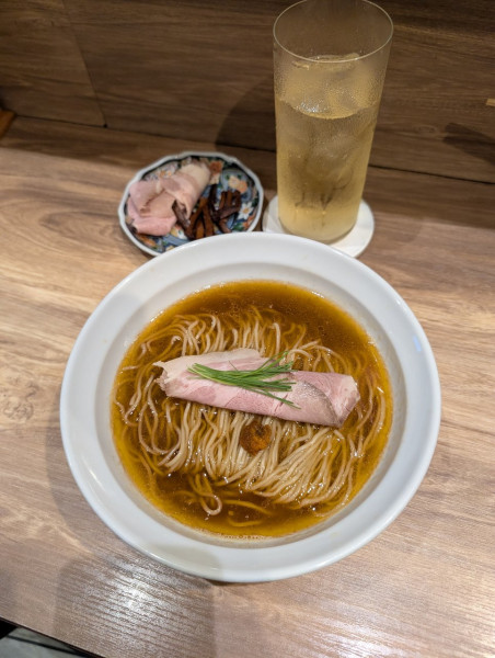 「ブイヤベースそば＋ルイユ 半麺＋ハイボール」@麺庵 利休の写真