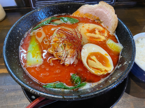 「担々麺、味玉、半ライス(1300円)」@麺屋 次男坊の写真