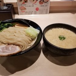 つけ麺大盛・醤油・味濃いめ