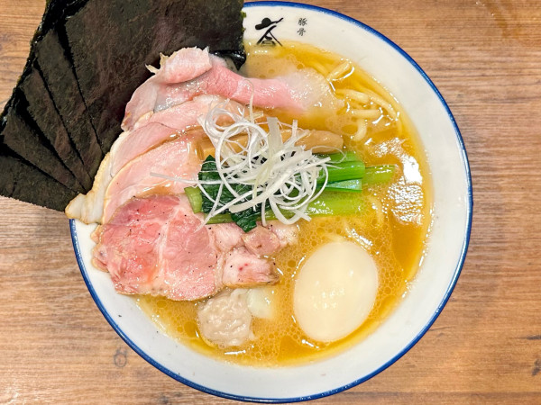 「★＜1周年記念営業限定＞特製豚骨らーめん🍜¥1,800」@豚骨 蒼翔の写真