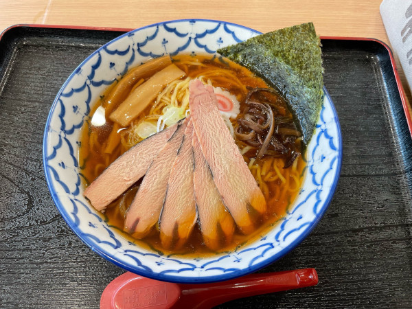 「鰹チャーシューらぅめん」@らぅめん焼津亭の写真