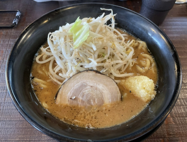 「味噌らーめん小」@麺や豚髭の写真