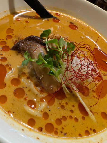 「麻辣担々麺」@麺処 まるよしの写真