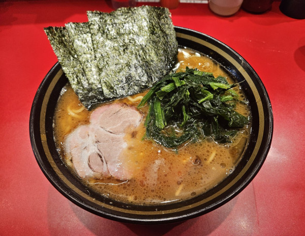 「ラーメン」@家系ラーメン 王道乃印 柏店の写真