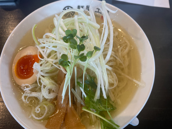 「冷やしラーメン：880円」@手打ち中華蕎麦 麺屋 工藤の写真