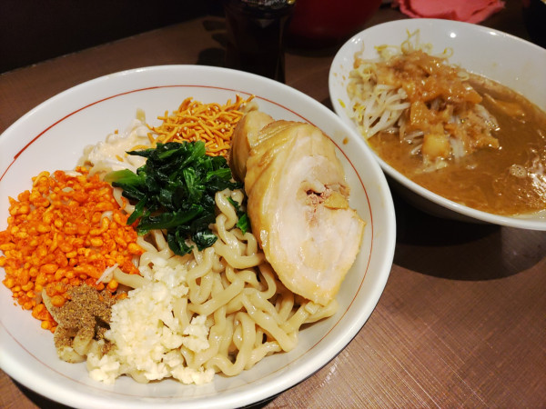 「（限定）鷹の目コラボつけめん並（200g超？） 1400円」@ハイマウントJ つくば店の写真