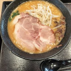 豚骨味噌ラーメン