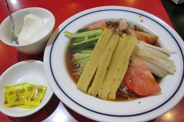 「冷やし中華　800円」@花彫酒家の写真