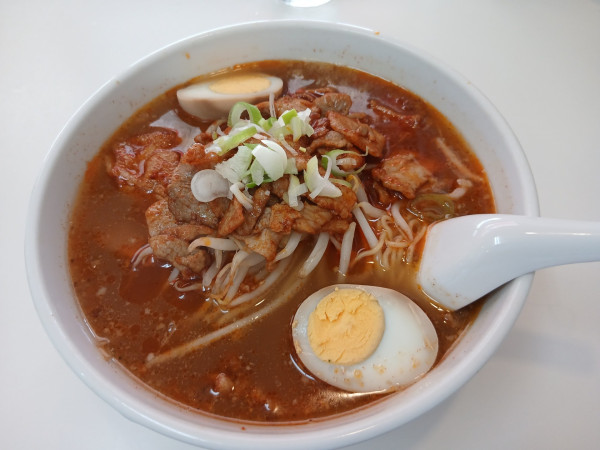 「豚肉にんにく麵 900円」@王ちゃんラーメンの写真