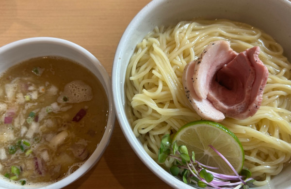 「鯖昆布水つけそば」@はぐれ雲の写真