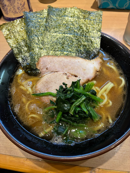 「らーめん並 980円」@輝道家直系 皇綱家の写真