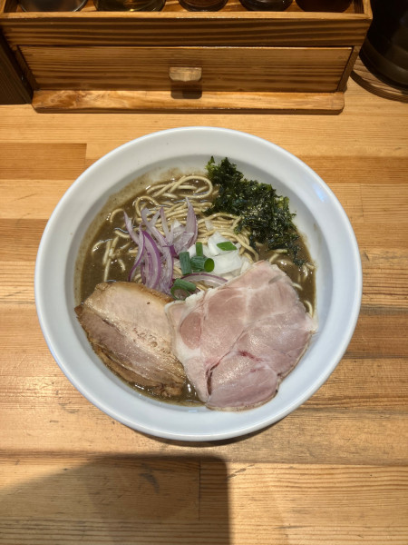 「濃厚煮干しそば 1050円」@煮干らぁめん 樹鈴の写真