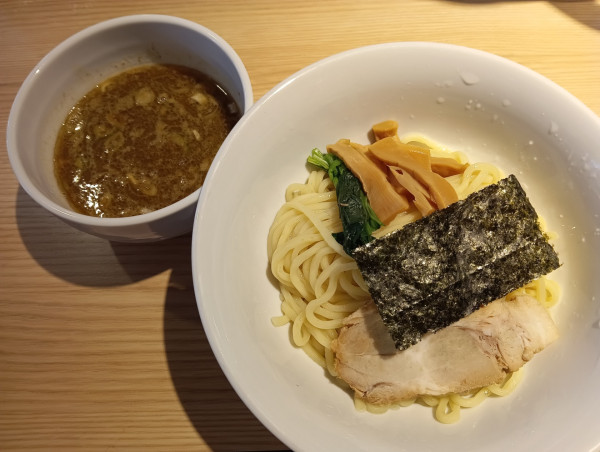 「つけ麺（￥900）」@麺屋 みちしるべ 二子玉川本店の写真
