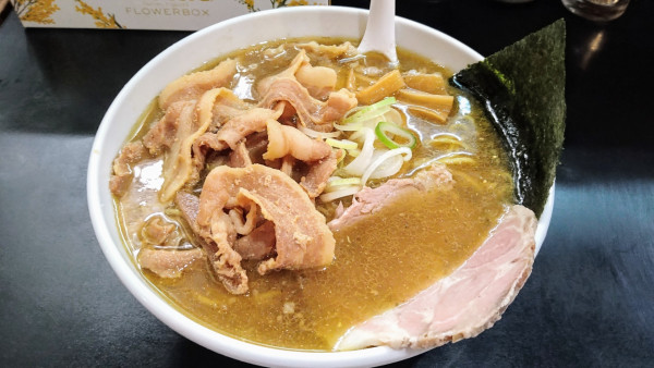 「100(スダレ貝10キロ)」@一条流がんこ総本家分家四谷荒木町の写真