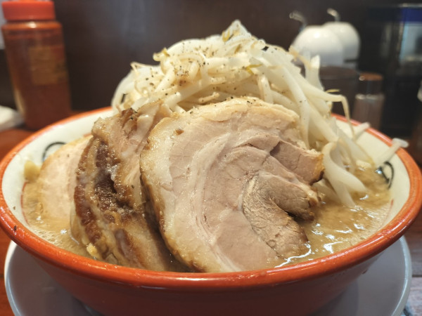 「小らーめん」@らーめん バリ男 新橋本店の写真