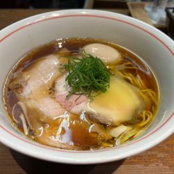 味玉醤油ラーメン