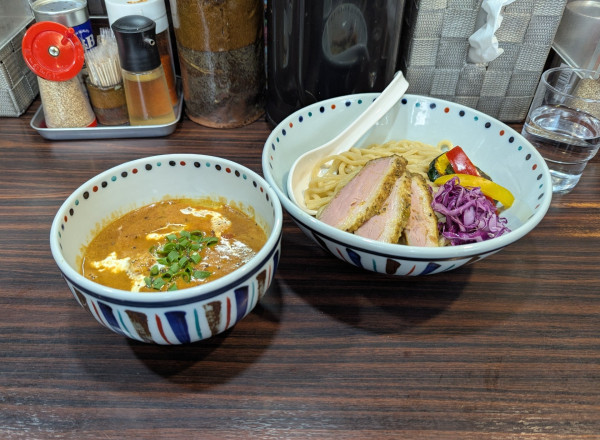 「鴨つけ麺　バタ〜ダックカリ〜仕立て」@らー麺 あけどやの写真