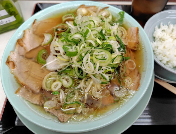 「ネギ中華そば 850円」@新橋ニューともちんラーメン 蒲田西口駅前店の写真