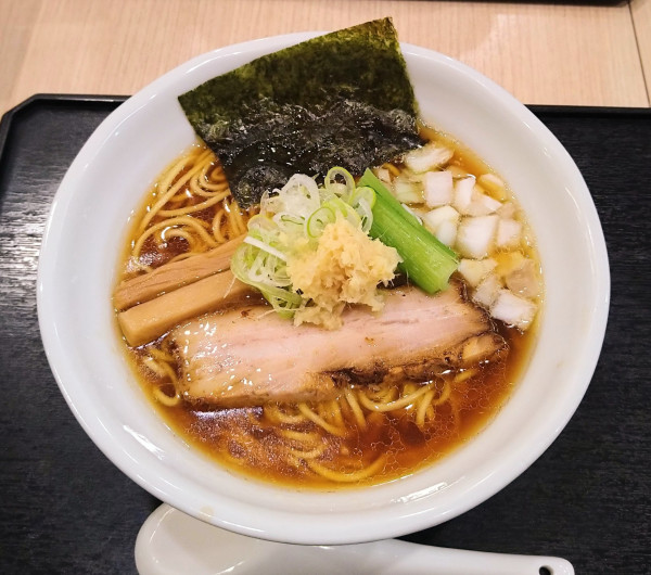 「生姜鶏醤油ラーメン」@麺や あらたの写真