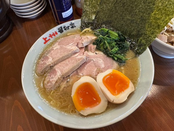 「特製らーめん（並盛・160g）1,300円→1,200円」@横浜らーめん田村家 高崎店の写真