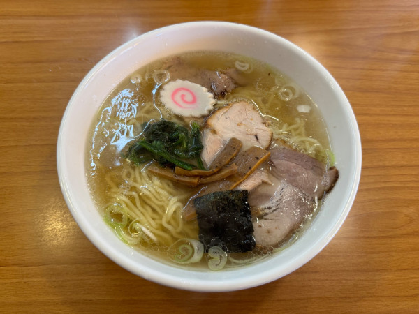 「塩らーめん」@らーめん ヒグマ 小千谷本店の写真