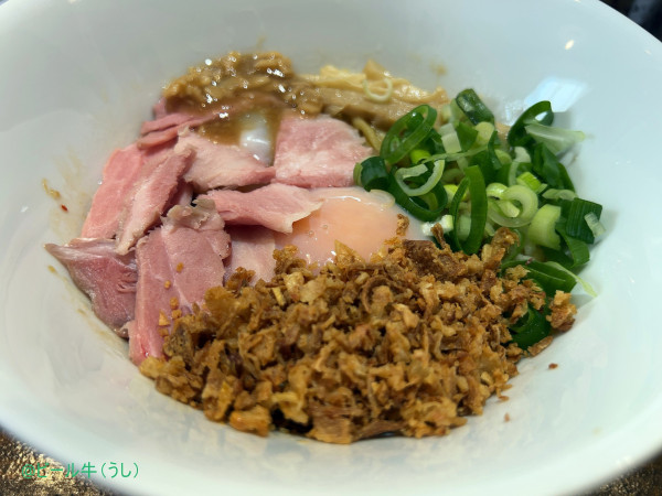 「まぜそば200g(1000円)、追い飯(100円)」@まぜらー くらうんの写真