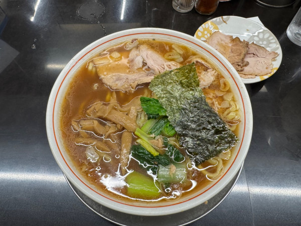 「ラーメン」@手打らーめん 勝龍の写真