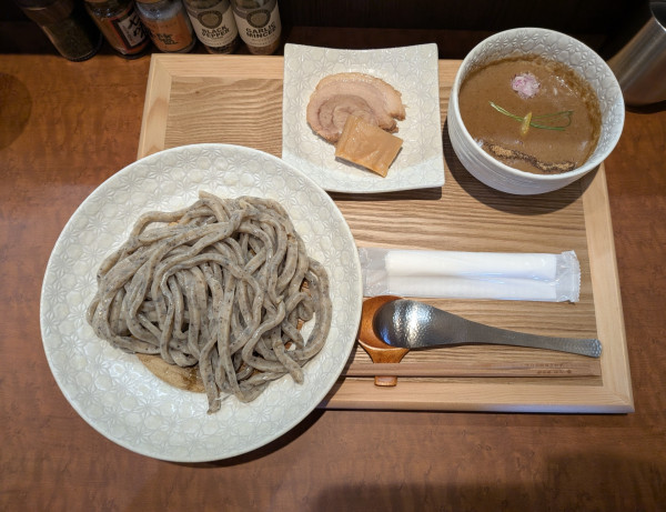 「御影つけ麺 並」@手打式特級多加水 御影麺 鏑矢の写真