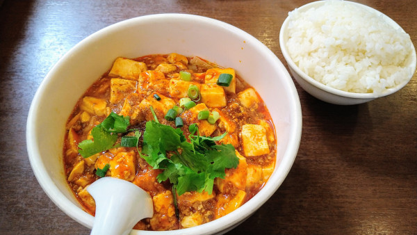 「【限定】麻辣豆腐刀削麺(小ライス付)」@刀削麺・火鍋 XI’AN 飯田橋店の写真