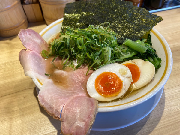 「特製よし川ラーメン」@十三代目 麺家 よし川の写真