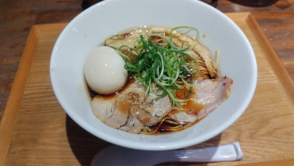 「たまり醤油そば」@麺処 明りの写真