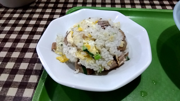 「半チャーハン」@とんこつ正油 えんやの写真