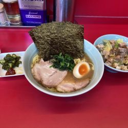 特製ラーメン + キャベチャー 計1250円