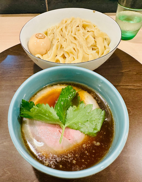 「【限定】特製鴨清湯昆布水つけめん【1300円】」@手打麺祭 かめ囲の写真