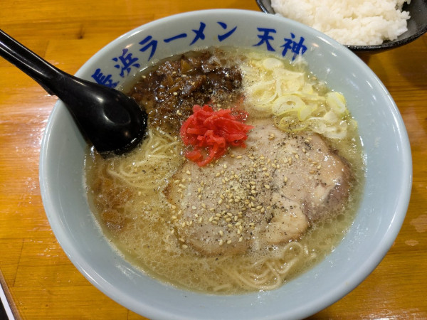 「NEO長浜ラーメン」@長浜ラーメン天神 取手店の写真