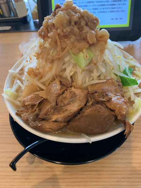 「小ラーメン　野菜マシマシ」@TAKUMI no JIROの写真