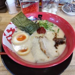 牛白湯らーめん