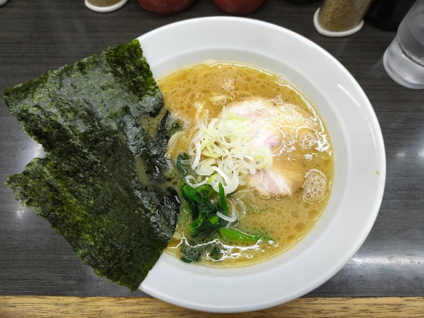 「半ラーメン650円」@ラーメン壱成の写真