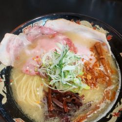 鶏白湯塩ラーメン