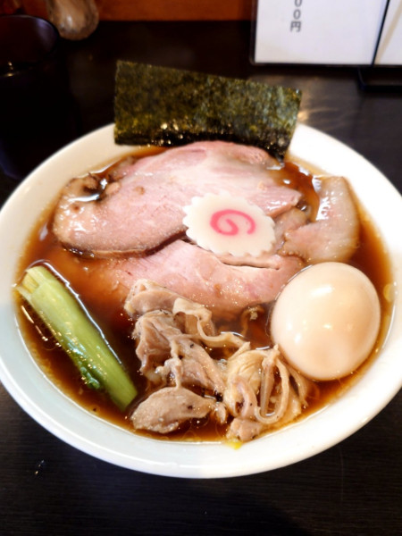 「特製ラーメン」@自家製麺ご藤の写真