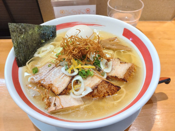「特製塩らぁ麺　大盛」@麺処 桂の写真